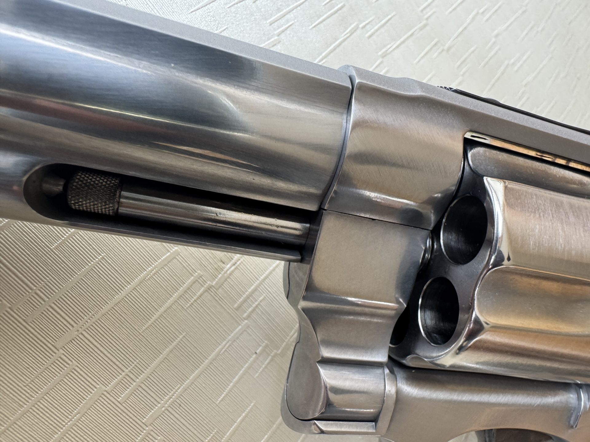 Smith & Wesson 629 Classic-5 5" – Kaliber .44 Magnum – Bild 2