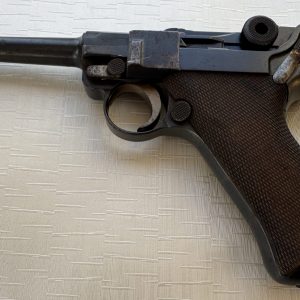 Luger P.08 (DWM) 1916 — nummerngleiches Komplettset (Pistole, Magazin, Lederholster)