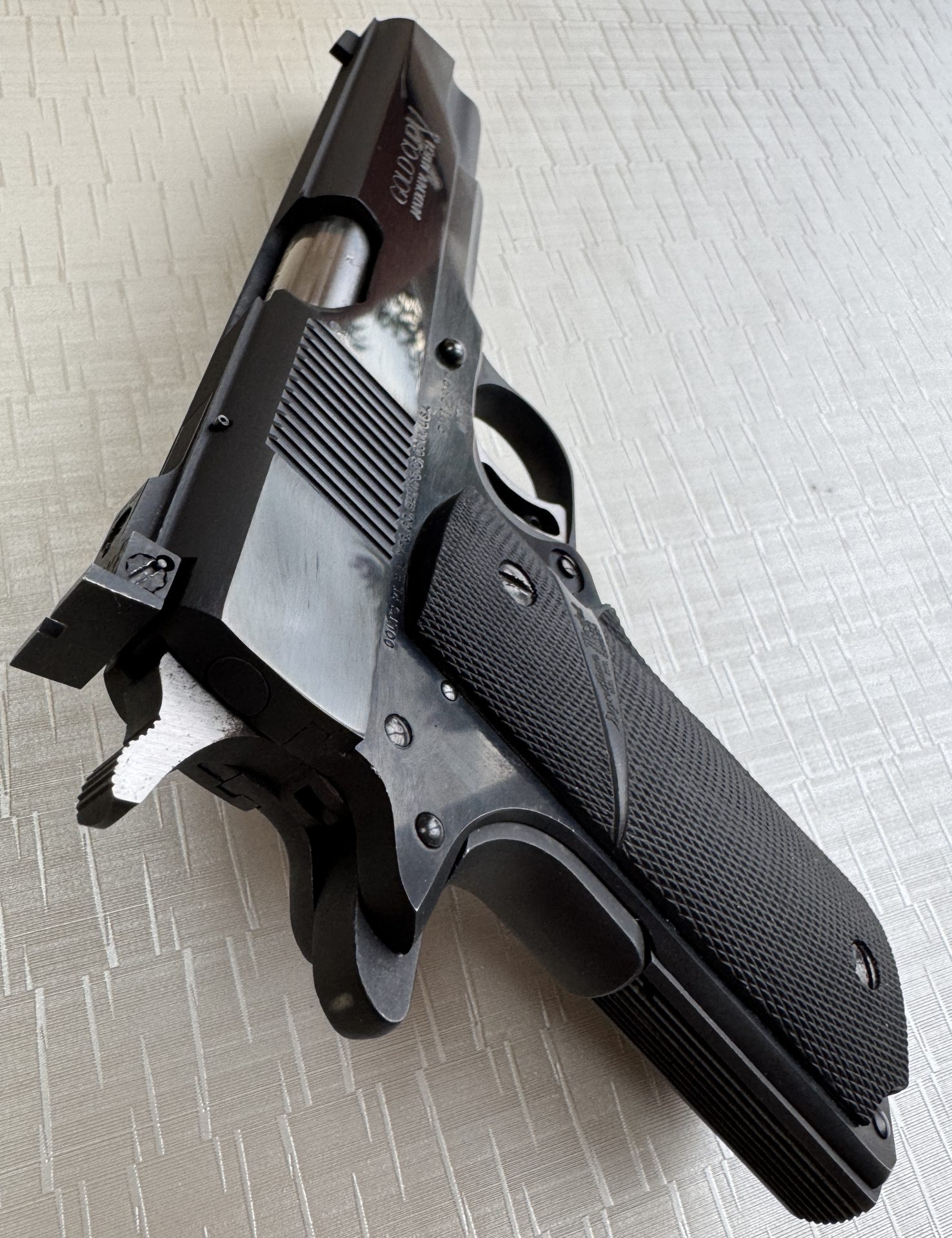 Colt Gold Cup National Match Series 80 MK IV Kal. .45ACP – Bild 5