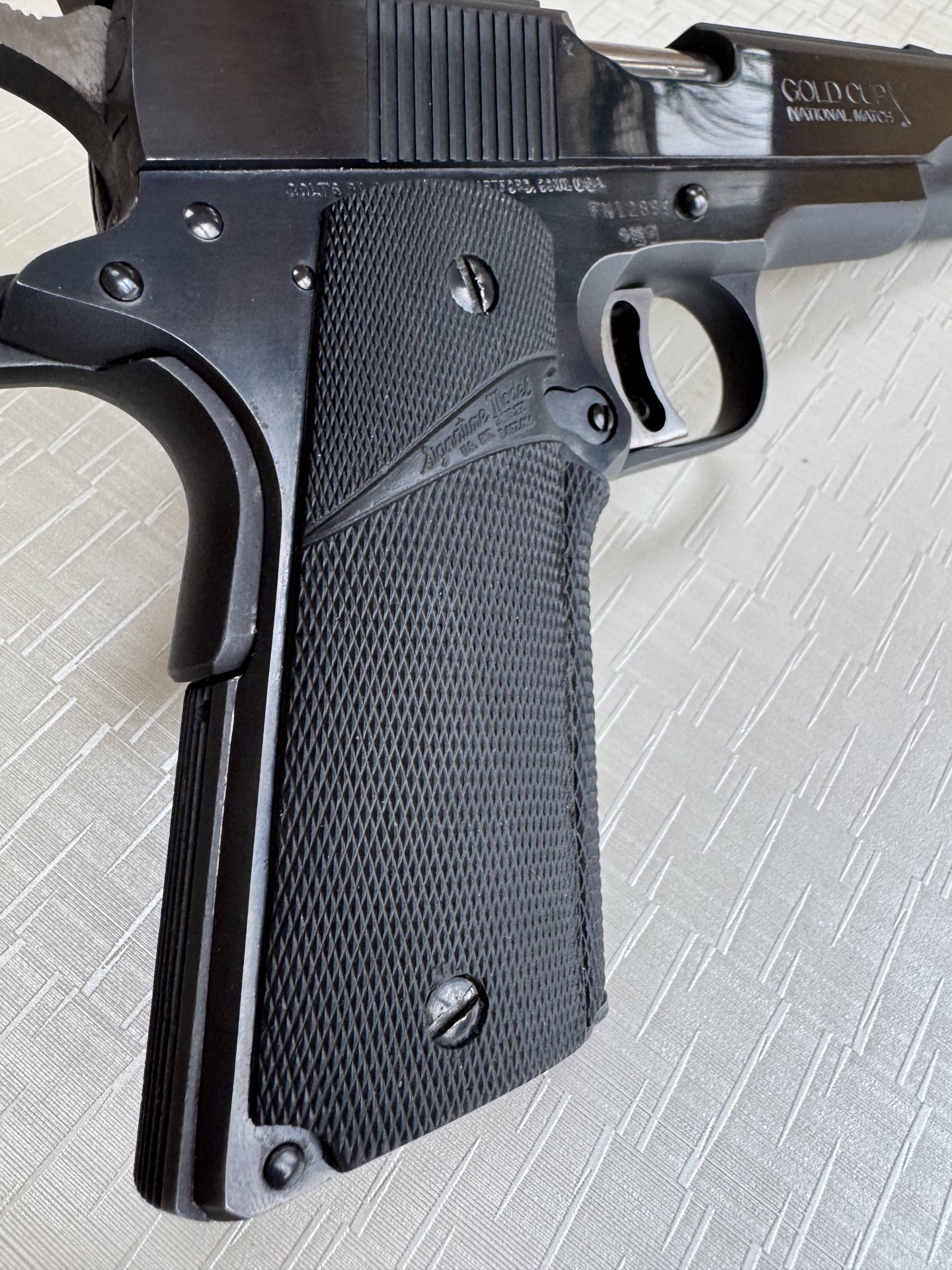 Colt Gold Cup National Match Series 80 MK IV Kal. .45ACP – Bild 6