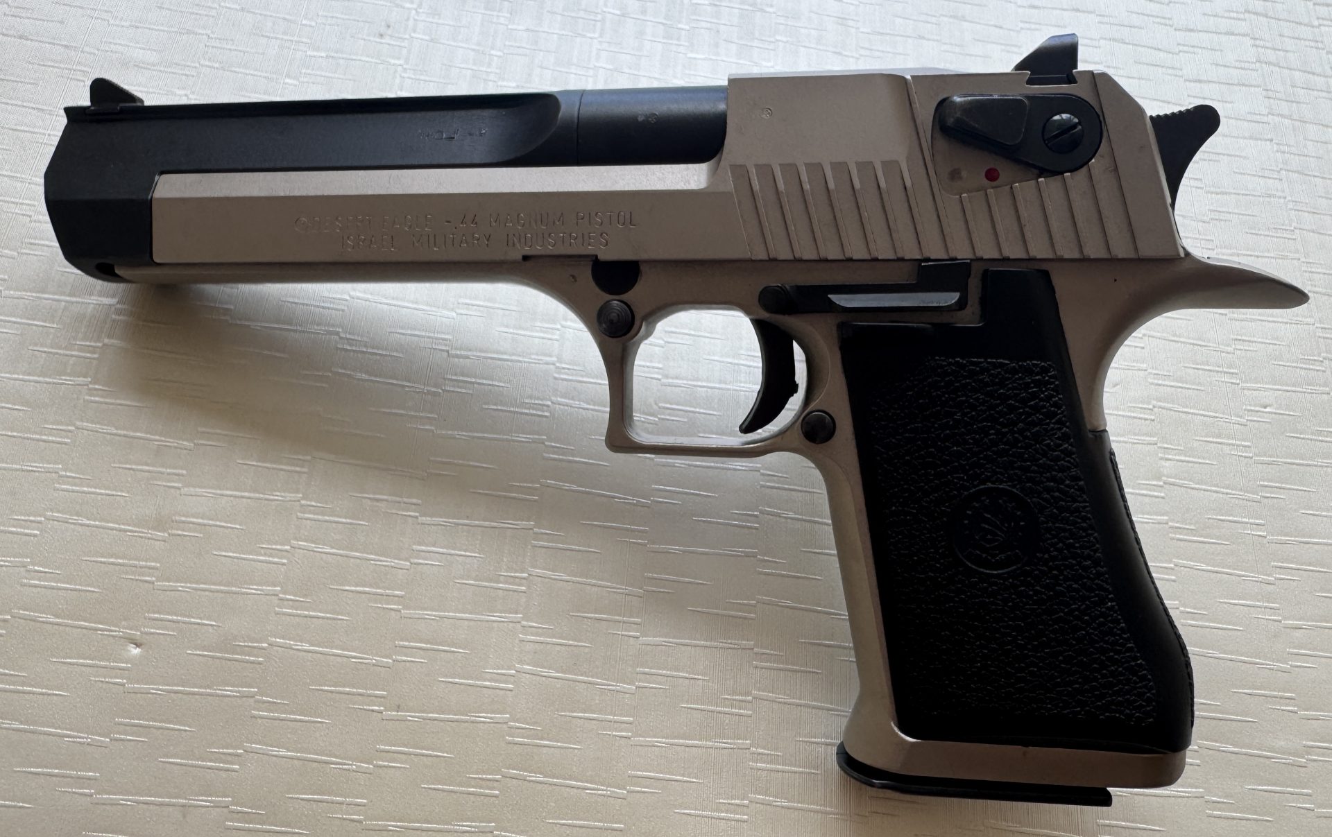 IMI Desert Eagle Kaliber .44 Magnum – Vernickelte Ausführung mit Abzugstuning – Bild 3