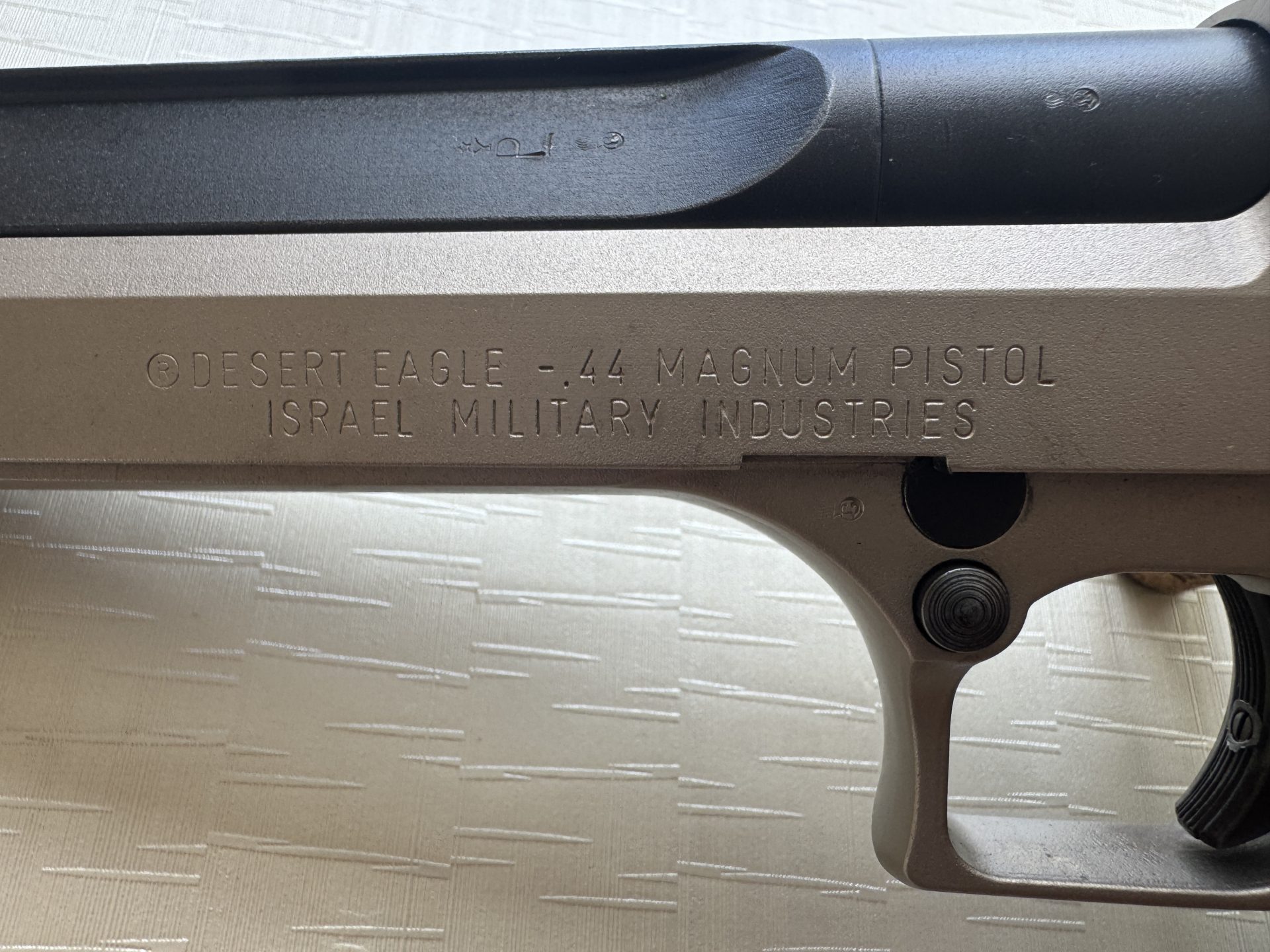 IMI Desert Eagle Kaliber .44 Magnum – Vernickelte Ausführung mit Abzugstuning – Bild 2