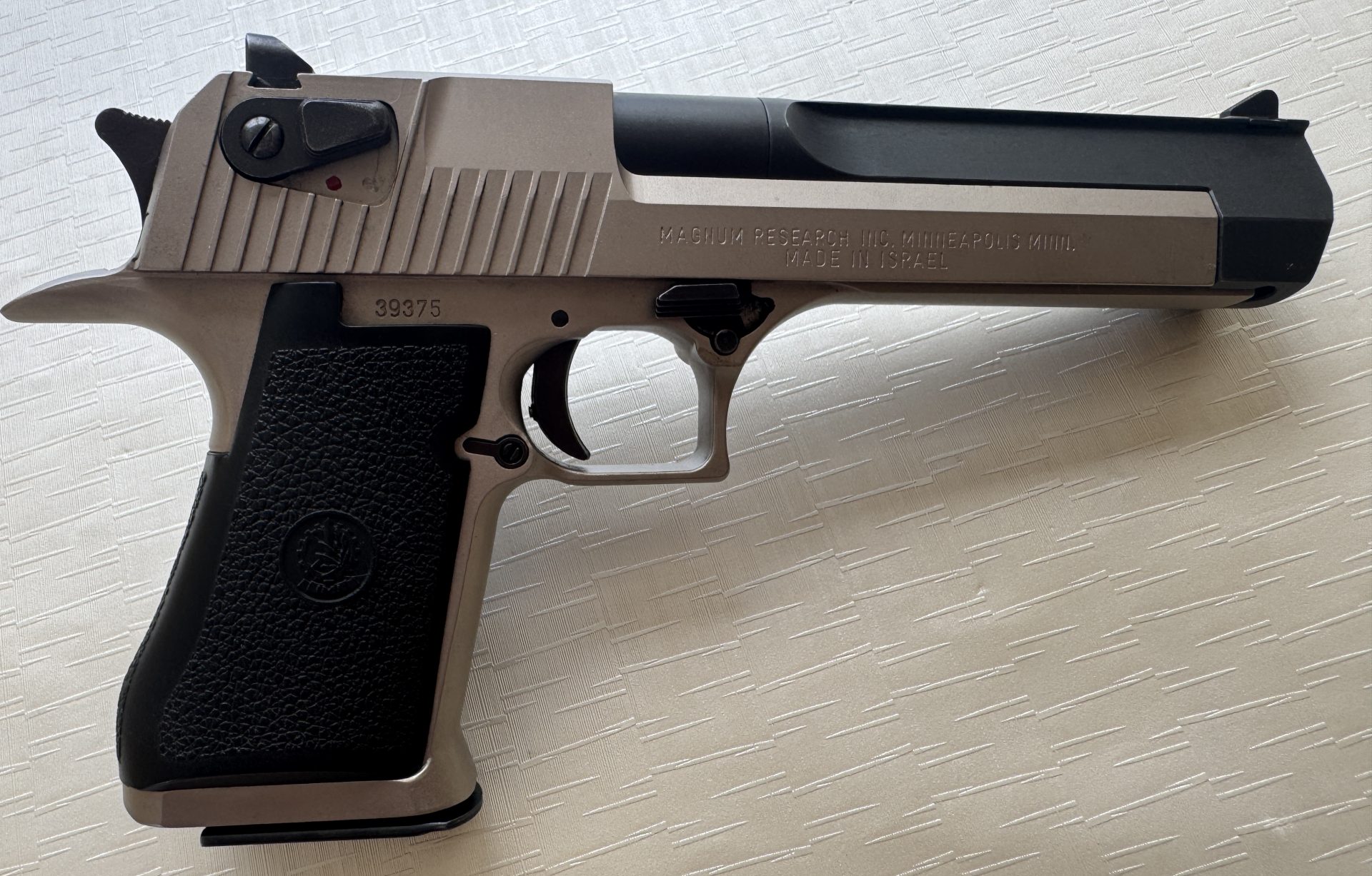 IMI Desert Eagle Kaliber .44 Magnum – Vernickelte Ausführung mit Abzugstuning – Bild 5